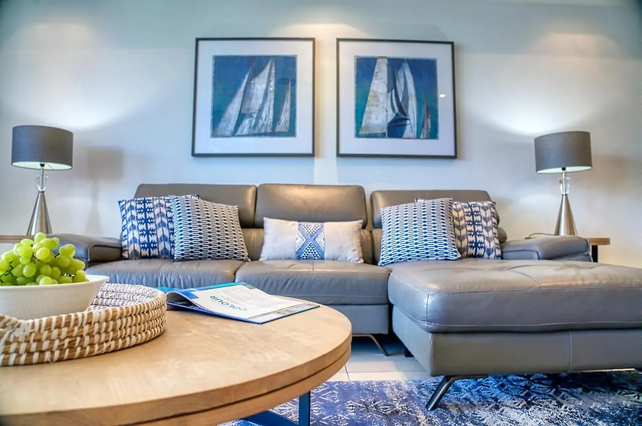 Aparthotel Coconut Grove Port Douglas