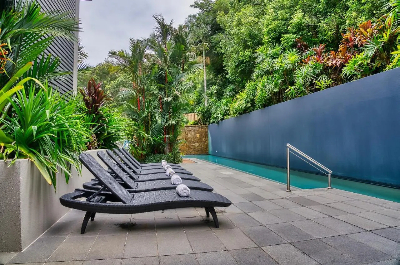 Aparthotel Coconut Grove Port Douglas 5*,