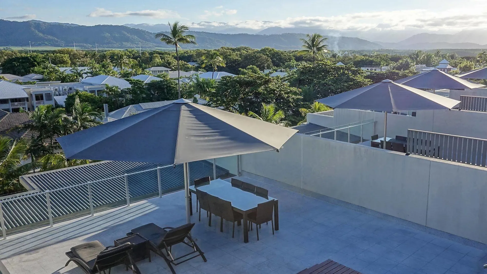 Aparthotel Coconut Grove Port Douglas