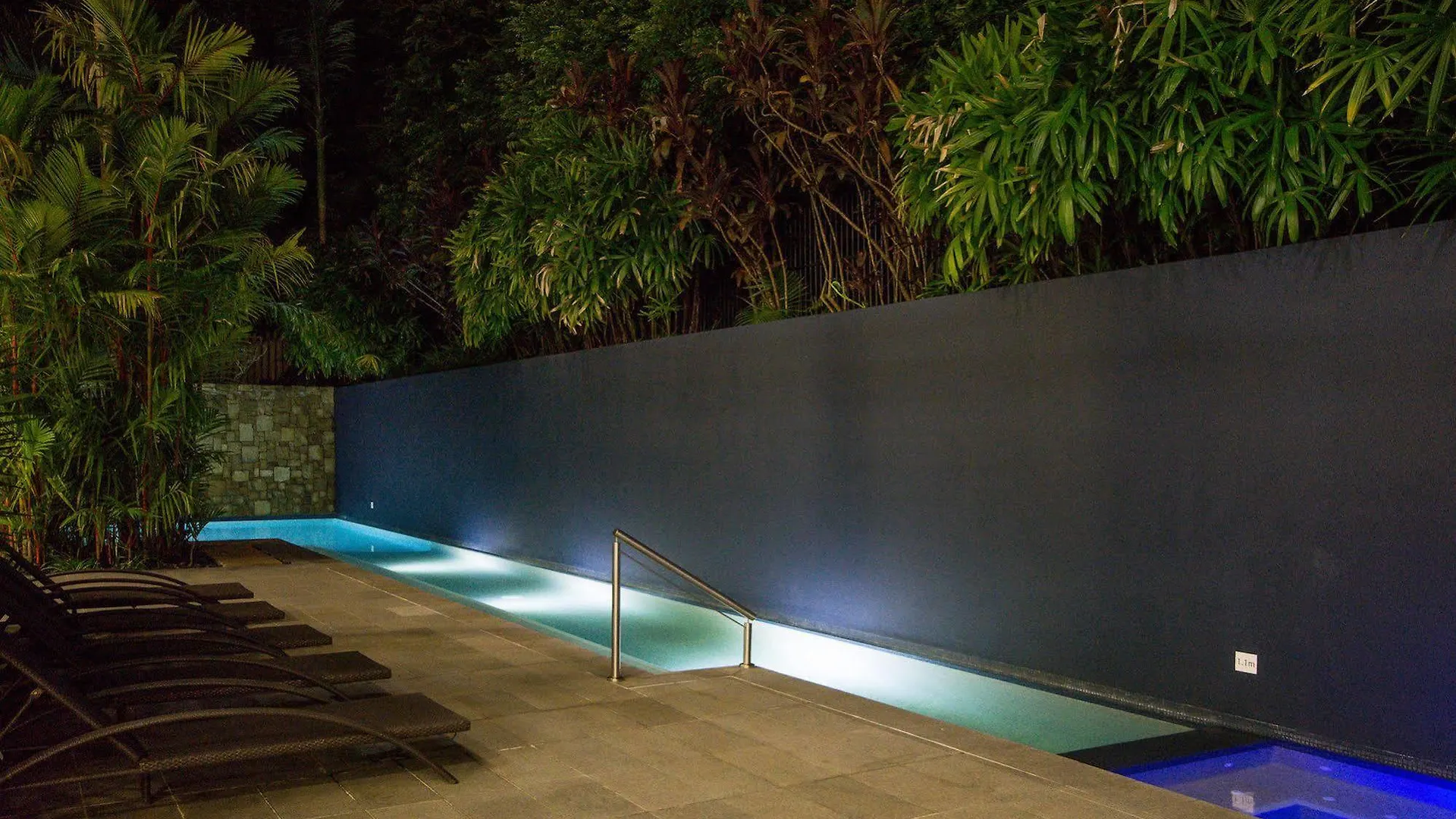 Aparthotel Coconut Grove Port Douglas